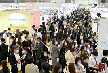 当日来場するメディア各社（TV,、新聞、雑誌、web、メディアなど）やインフルエンサーを通じて、貴社の製品・サービスを 幅広くアピールすることができます。
